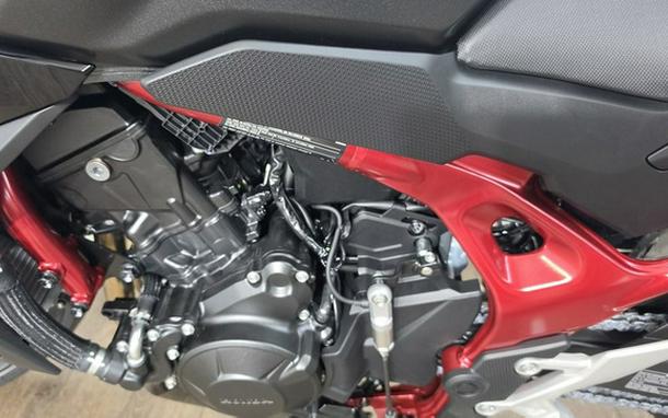 2026 Honda CB750 Hornet E-Clutch