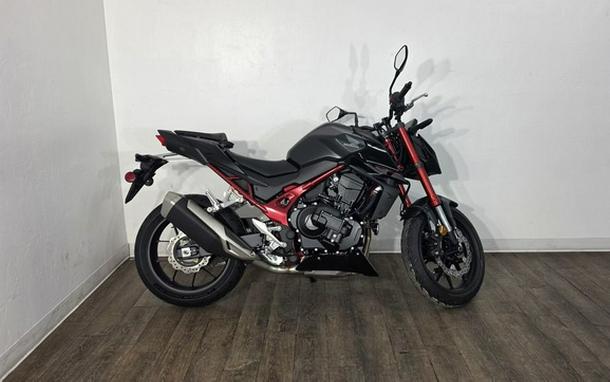 2026 Honda CB750 Hornet E-Clutch
