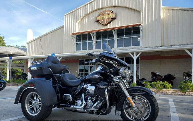 FLHTCUTG 2019 Tri Glide® Ultra