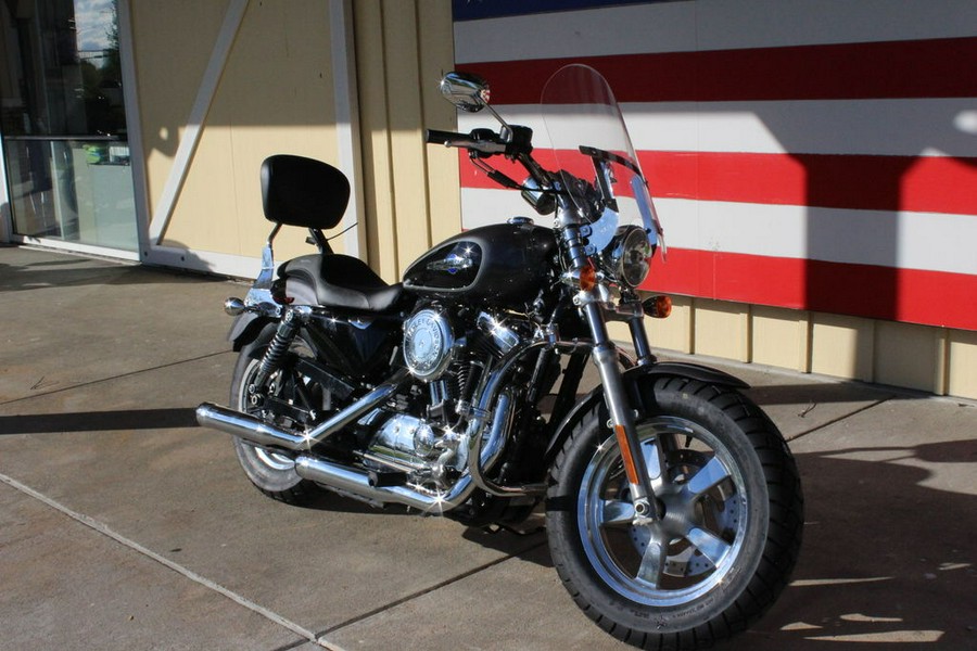 2014 Harley-Davidson® XL1200C - Sportster® 1200 Custom