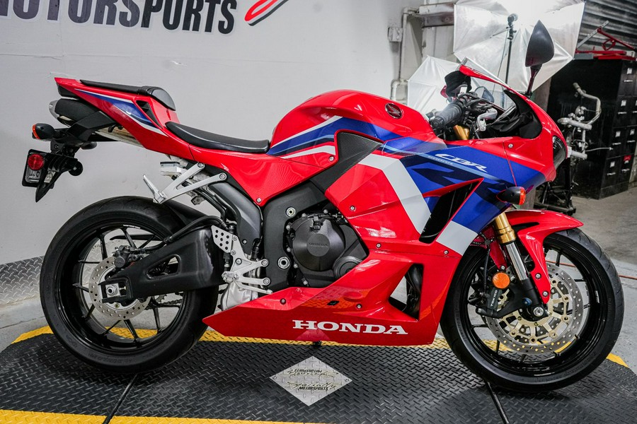 2022 Honda CBR600RR