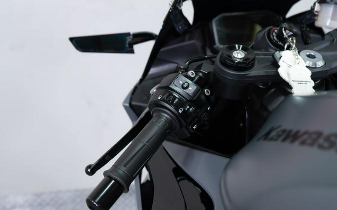 2025 Kawasaki Ninja ZX-6R KRT Edition ABS