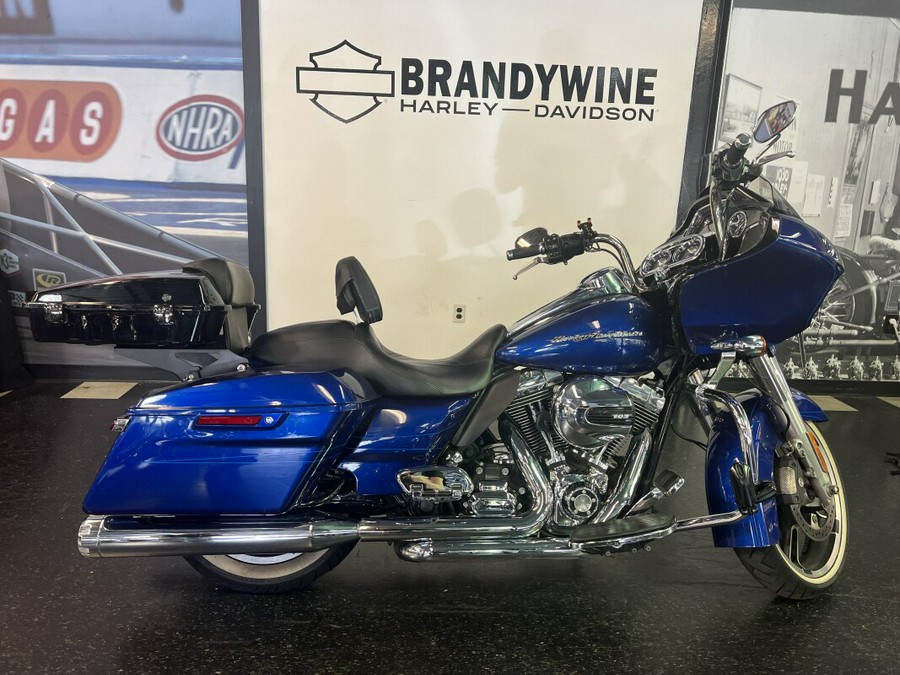 2016 Harley-Davidson Road Glide Special Superior Blue FLTRXS