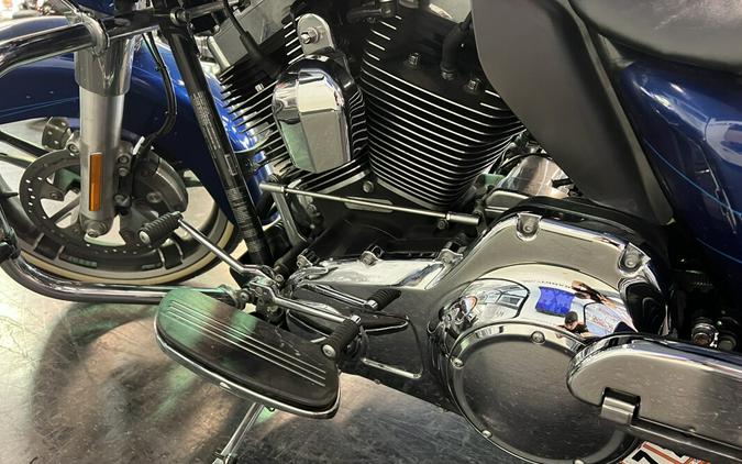 2016 Harley-Davidson Road Glide Special Superior Blue FLTRXS