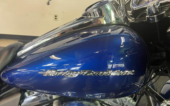 2016 Harley-Davidson Road Glide Special Superior Blue FLTRXS