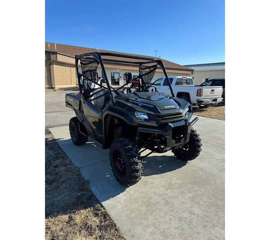 2025 Honda Pioneer 1000 Deluxe