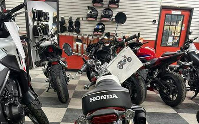 2025 Honda® Monkey ABS