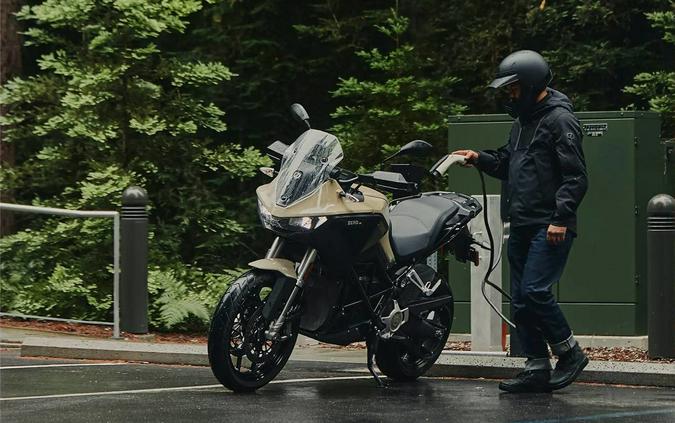 2024 Zero™ Motorcycles DS