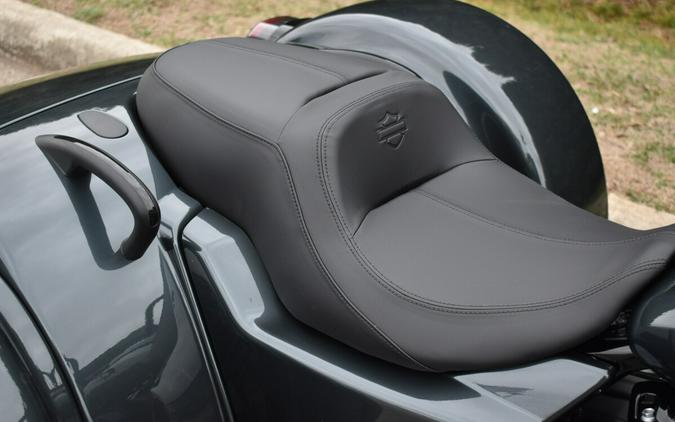 FLTRT 2026 Road Glide 3