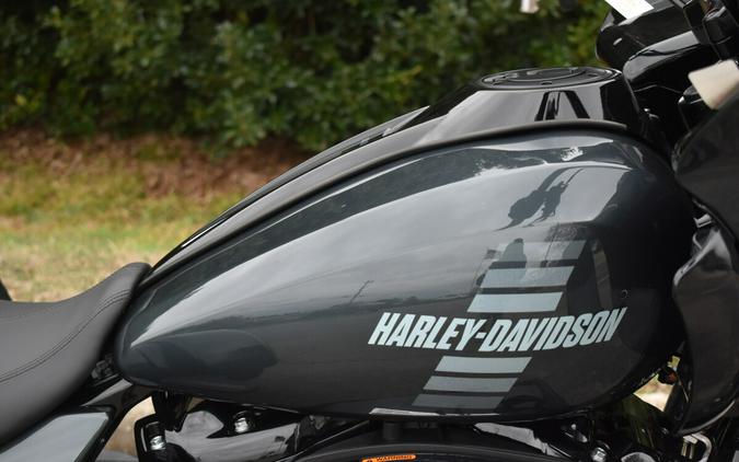 FLTRT 2026 Road Glide 3