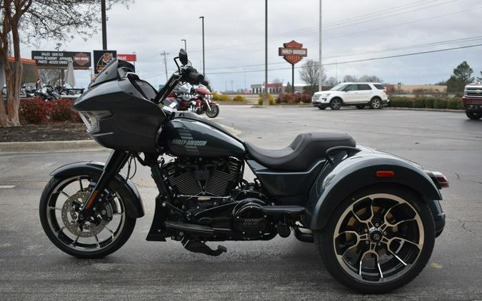 FLTRT 2026 Road Glide 3