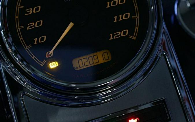 2016 Harley-Davidson® FLHR - Road King®