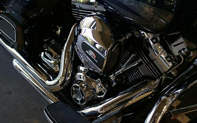 2016 Harley-Davidson® FLHR - Road King®