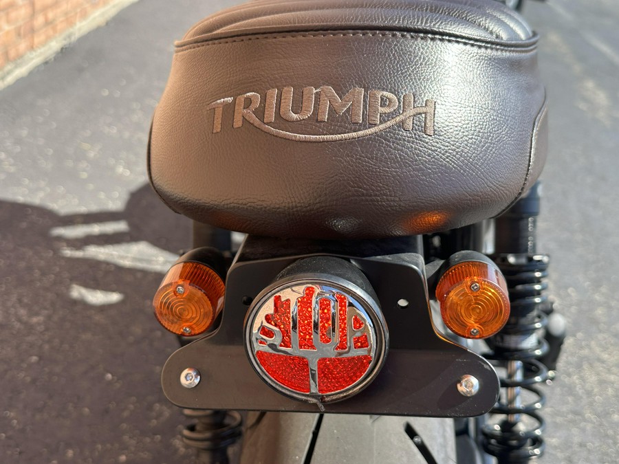 2023 Triumph Bonneville T120 Black