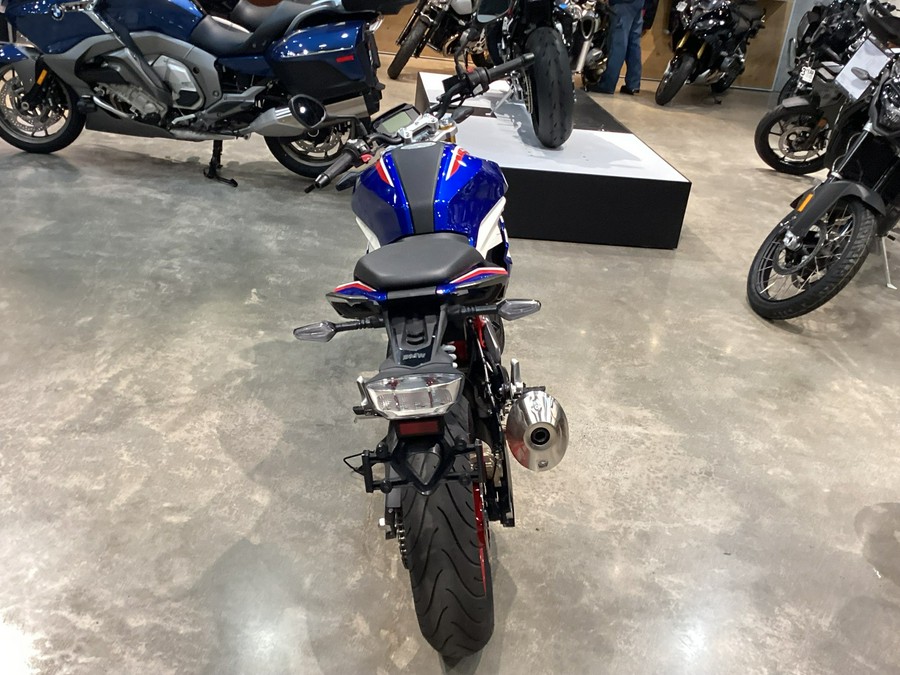 2024 BMW G 310 R