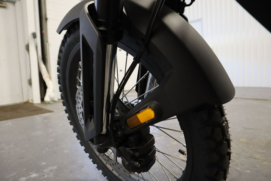 2025 Can-Am® Origin White