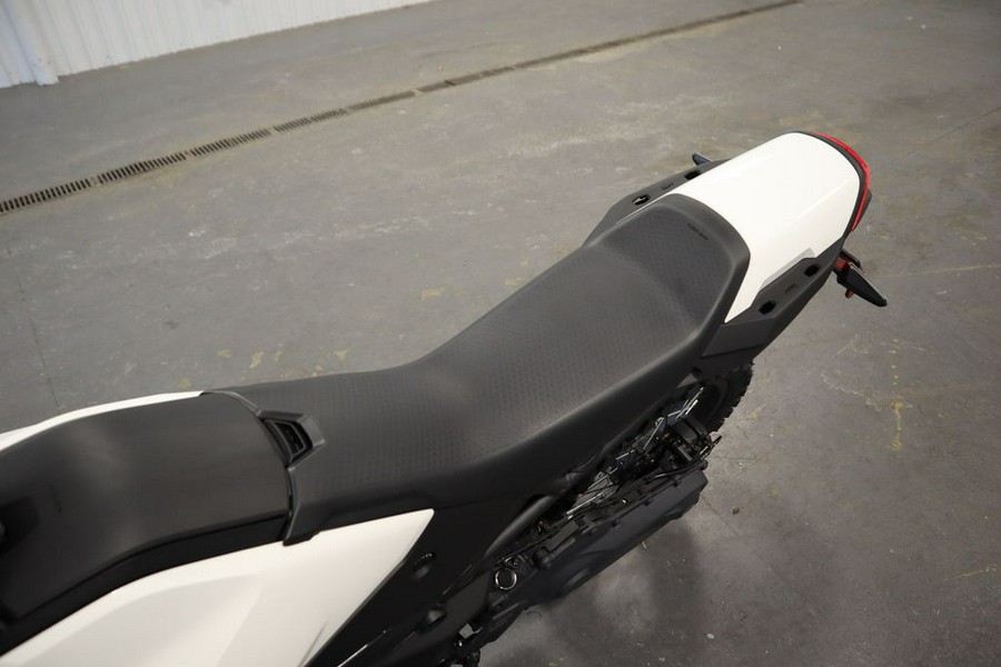 2025 Can-Am® Origin White