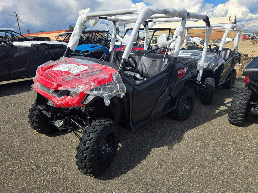 2025 Honda® Pioneer 1000-5