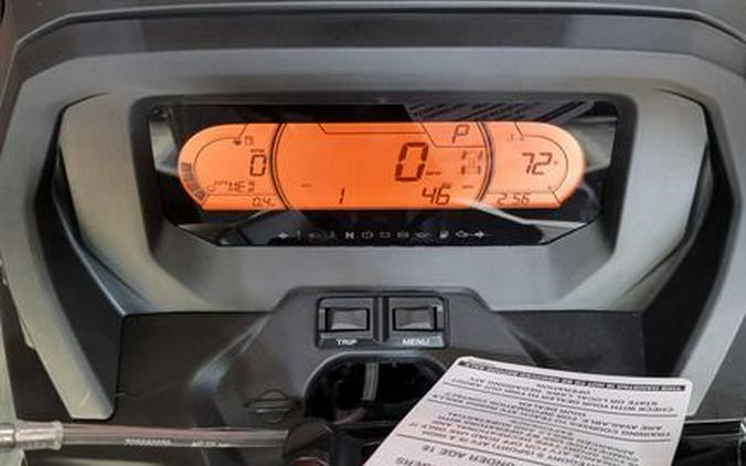 2025 Can-Am® Outlander X mr 1000R Granite Grey & Legion Red