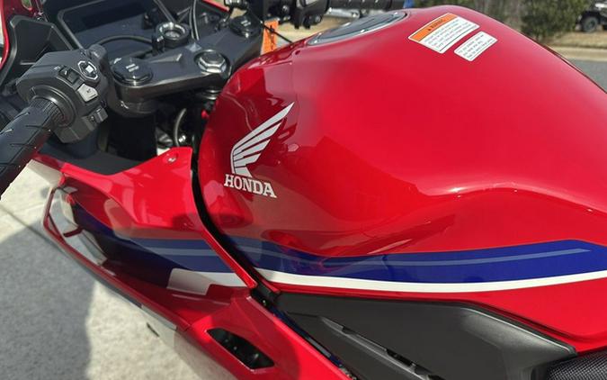 2025 Honda CBR500R