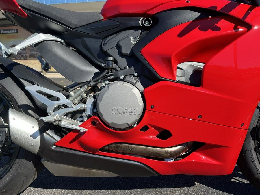 2023 Ducati Panigale V2 Ducati Red