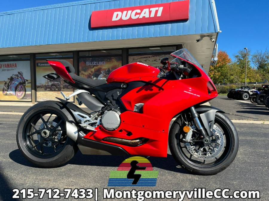 2023 Ducati Panigale V2 Ducati Red