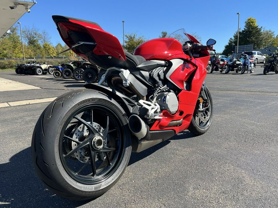 2023 Ducati Panigale V2 Ducati Red