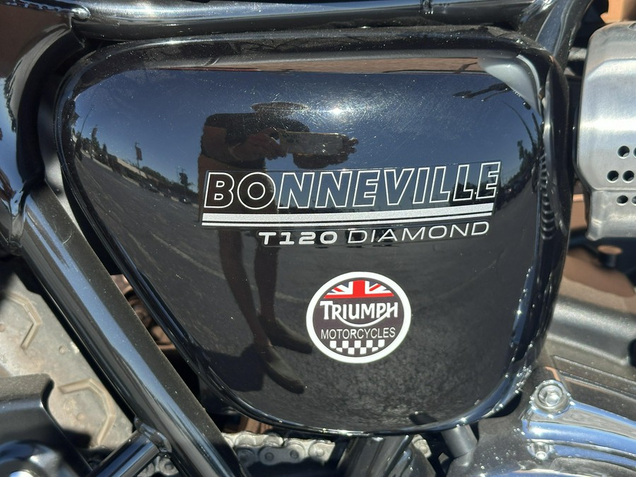 2020 Triumph Bonneville T120 Diamond Special Edition