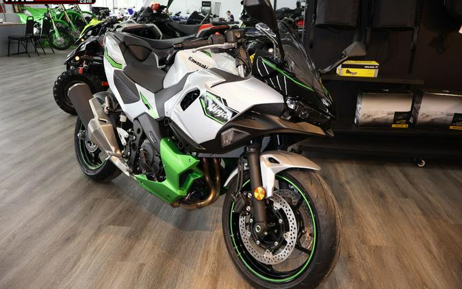 2024 Kawasaki Ninja® 7 Hybrid ABS