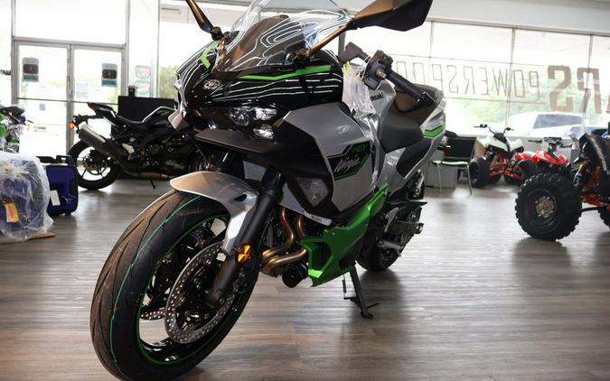 2024 Kawasaki Ninja® 7 Hybrid ABS