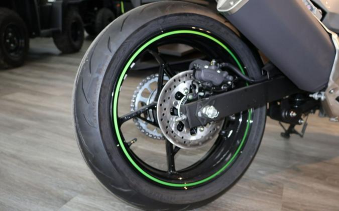 2024 Kawasaki Ninja® 7 Hybrid ABS