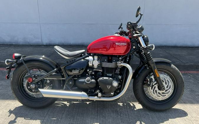 2024 Triumph Bonneville Bobber Red Hopper