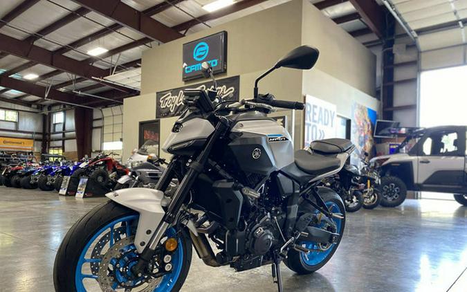 2025 Yamaha MT 07