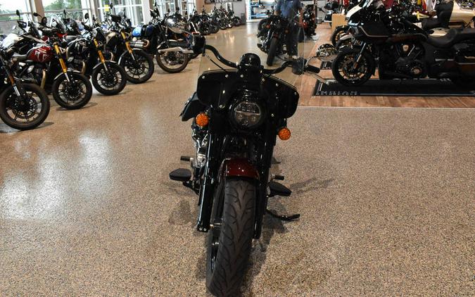 2022 Indian Motorcycle® Super Chief® Limited Maroon Metallic