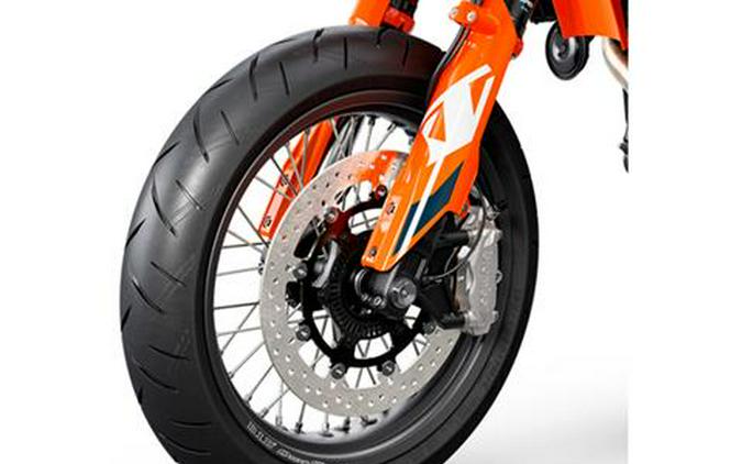 2024 KTM 690 SMC R