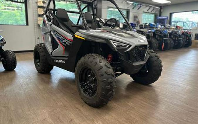 2024 Polaris RZR 200 EFI