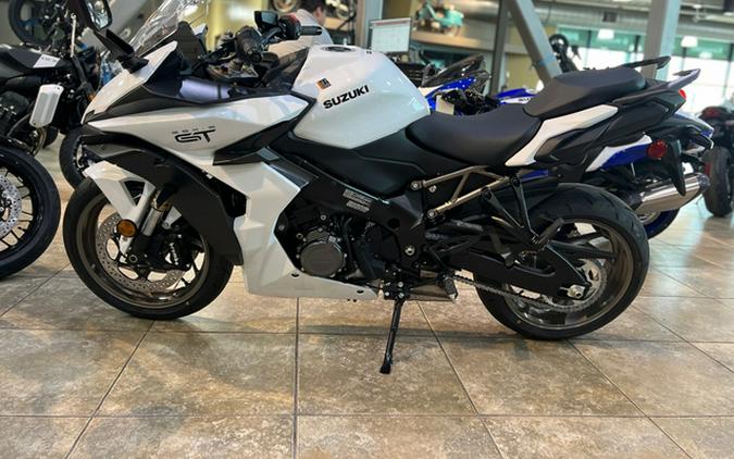 2026 Suzuki GSX-S 1000GT+ CA