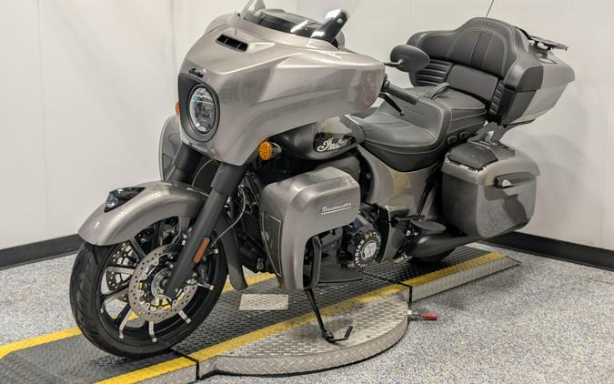 2025 Indian Motorcycle Roadmaster DARK HORSE W/ AUDIO UPGRADE