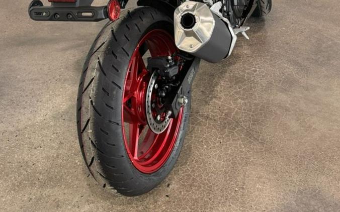 2026 Kawasaki Z500 SE ABS