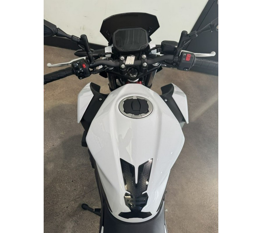 2026 Kawasaki Z500 SE ABS