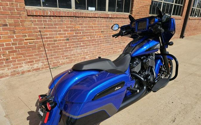 2026 Indian Motorcycle® Chieftain® Dark Horse® with PowerBand Audio Package