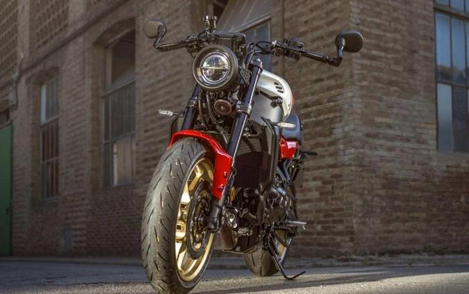 2024 Yamaha XSR900