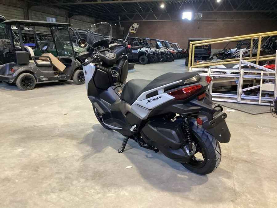 2024 Yamaha XMAX™ Base