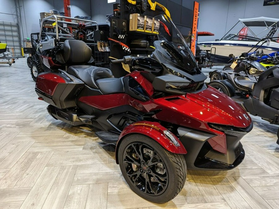 2024 Can-Am Spyder RT Limited Dark Wheels