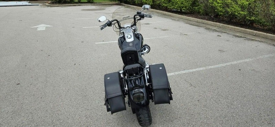 2012 Harley-Davidson® FXDC Dyna Super Glide Custom