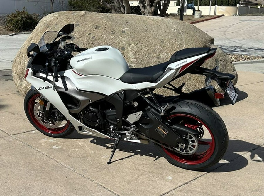 2025 Kawasaki Ninja ZX-6R ABS ABS KRT Edition