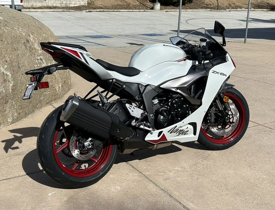 2025 Kawasaki Ninja ZX-6R ABS ABS KRT Edition