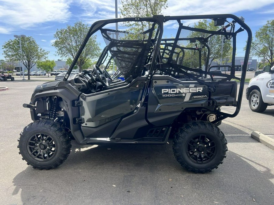 2025 Honda® Pioneer 1000-5 Deluxe