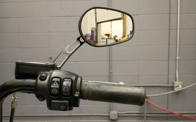 2020 Harley-Davidson® FLHCS - Heritage Classic 114