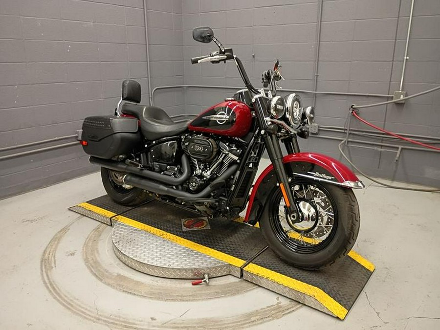 2020 Harley-Davidson® FLHCS - Heritage Classic 114